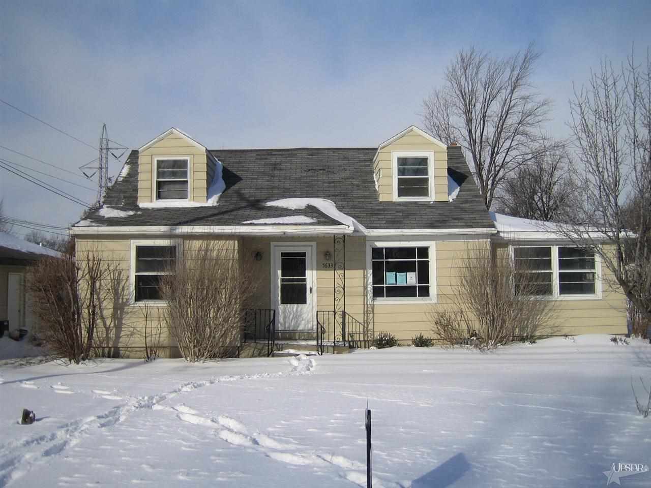 5633 Stellhorn Road Fort Wayne, IN 46835 - Photo 1 of 6