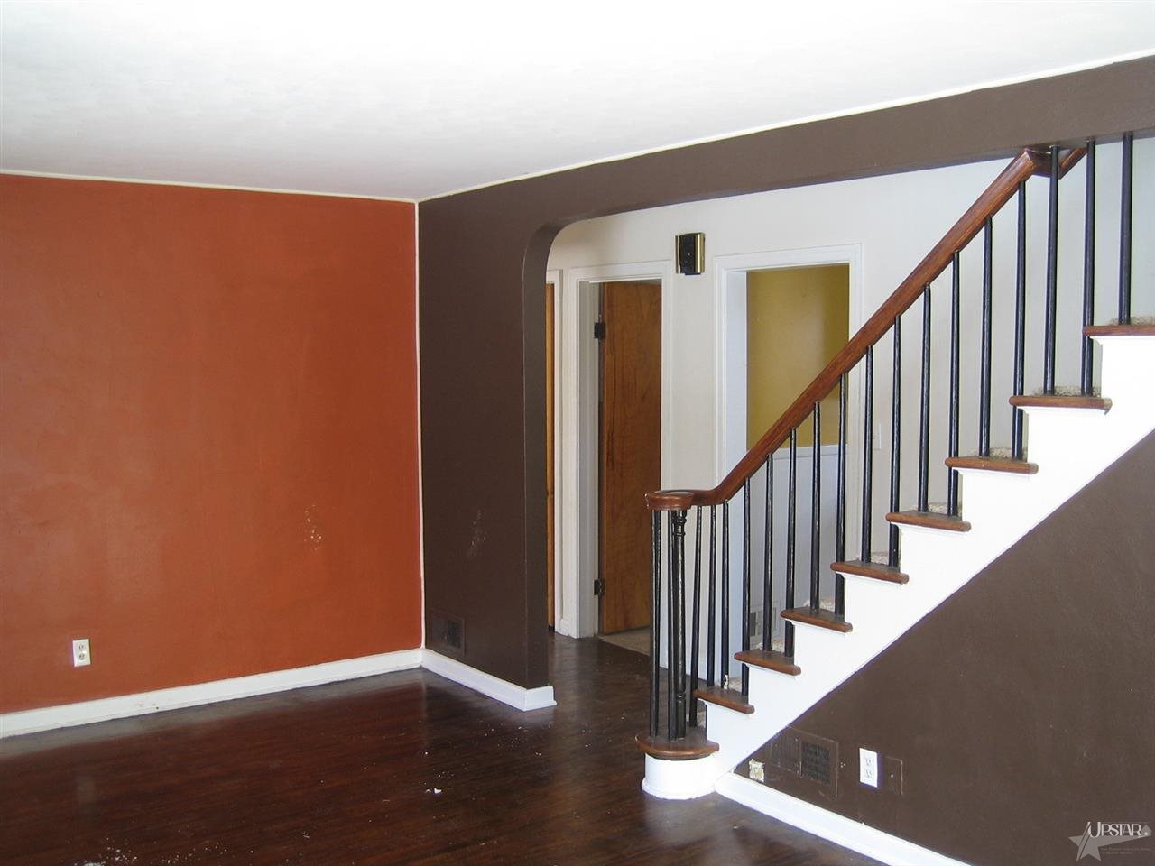 5633 Stellhorn Road Fort Wayne, IN 46835 - Photo 2 of 6