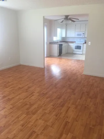 $2,800 | 2389 3rd Street, Livermore, CA 94550