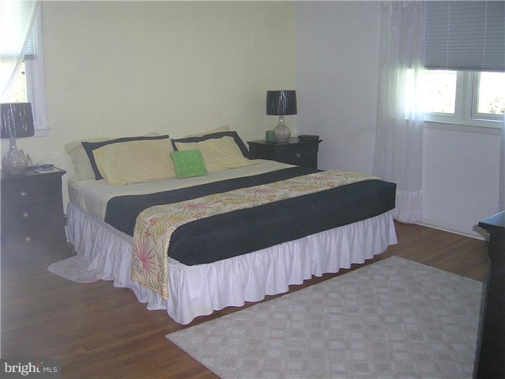 805 Broadmoor Road Huntingdon Valley, PA 19006 - Photo 14 of 25 Gallery Image 14