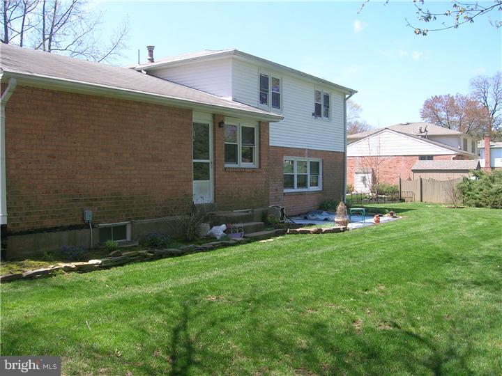 805 Broadmoor Road Huntingdon Valley, PA 19006 - Photo 22 of 25 Gallery Image 22