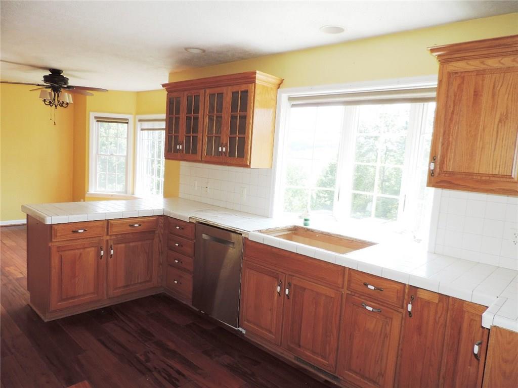 223 Levis Road Portersville, PA 16051 - Photo 7 of 22