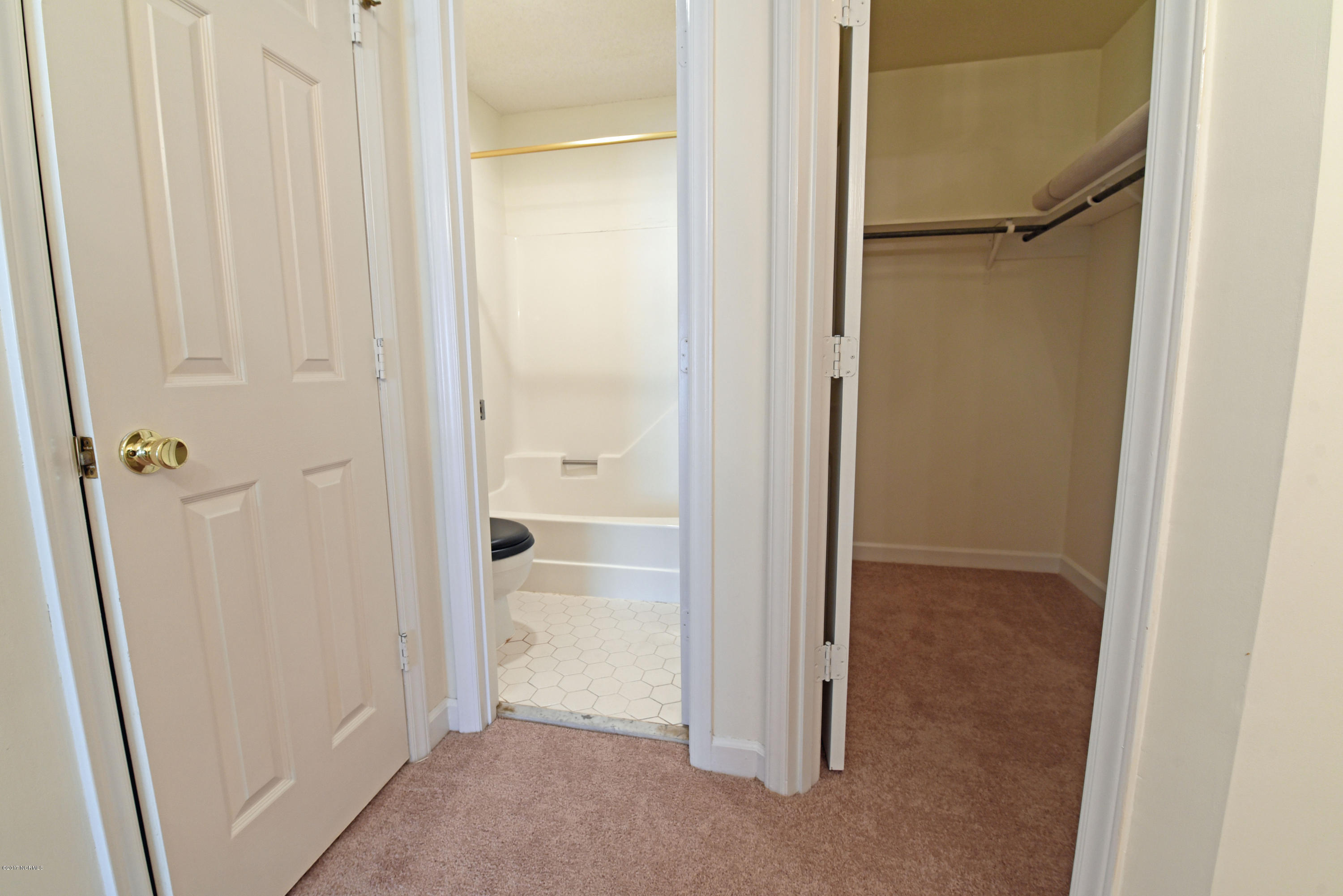 1918 Quail Ridge Road, Unit S Greenville, NC 27858 - Photo 10 of 23 10 Walk in Closet
