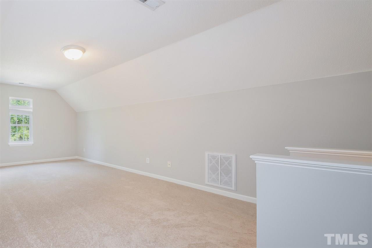 2532 Springfield Park Drive Raleigh, NC 27614 - Photo 12 of 17 Gallery Image 12