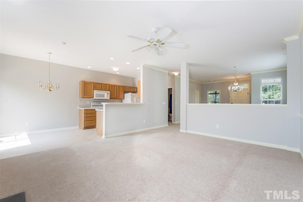 2532 Springfield Park Drive Raleigh, NC 27614 - Photo 4 of 17 Gallery Image 4