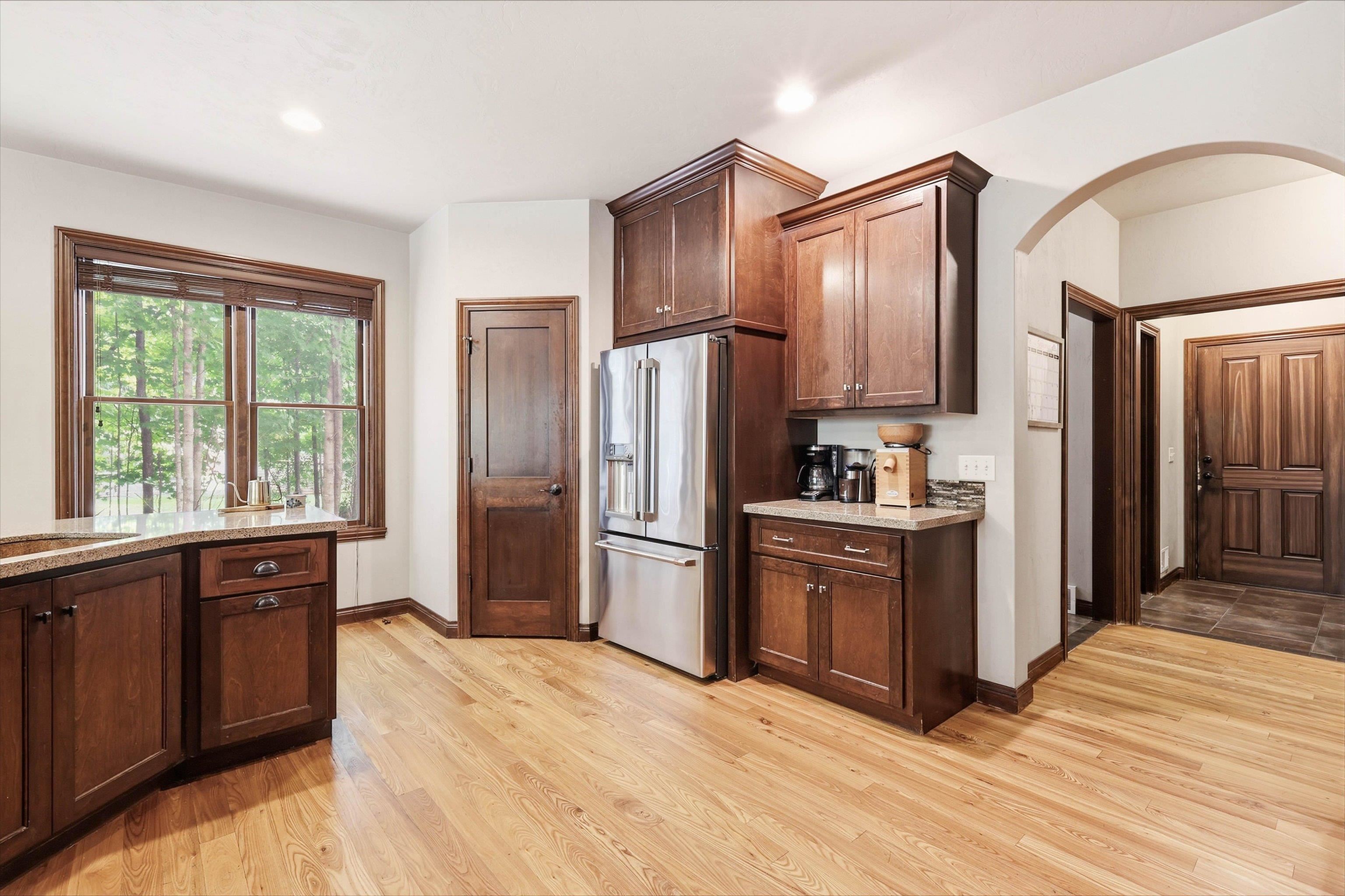 1387 Radcliff Road Neenah, WI 54956 - Photo 11 of 50 Gallery Image 11