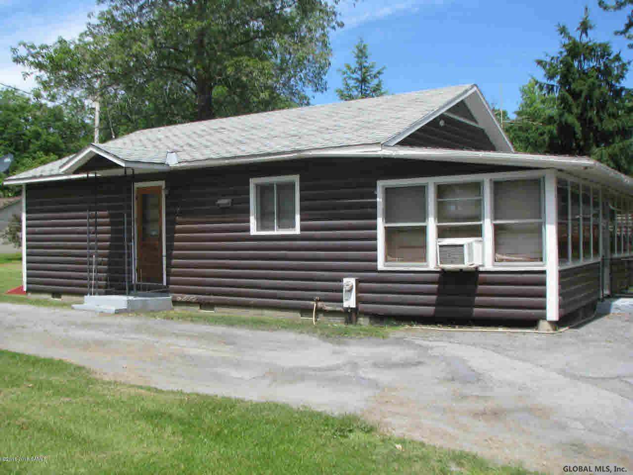 602 Bridge Crown Point Crown Point, NY 12928 - Photo 5 of 20 Photo 5