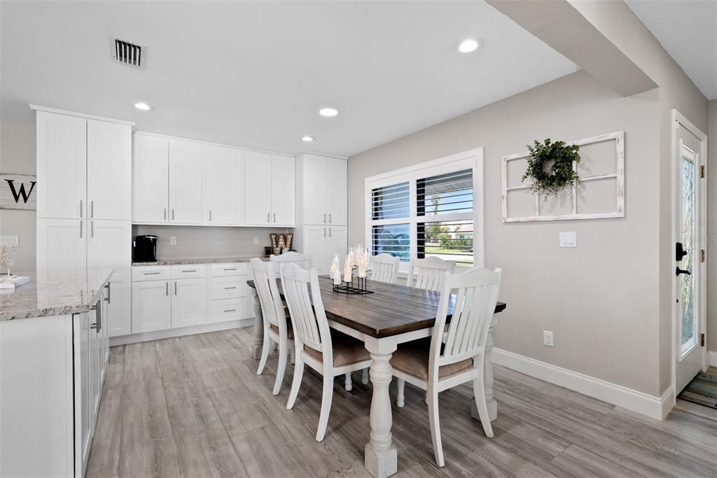 3422 West Shell Point Road Ruskin, FL 33570 - Photo 12 of 54