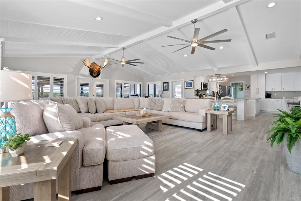 3422 West Shell Point Road Ruskin, FL 33570 - Photo 14 of 54