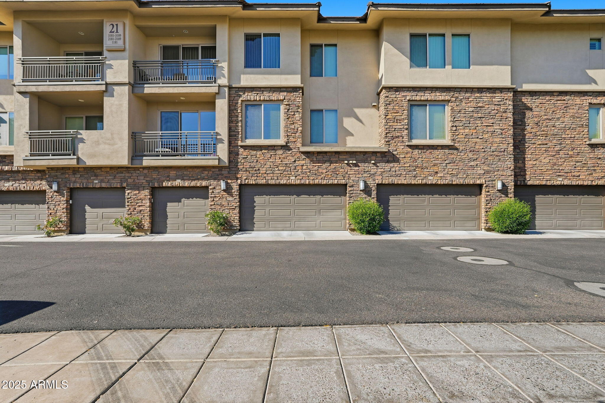 17850 North 68th Street, Unit 2181 Phoenix, AZ 85054 - Photo 2 of 60 <><><><><><><><><><>