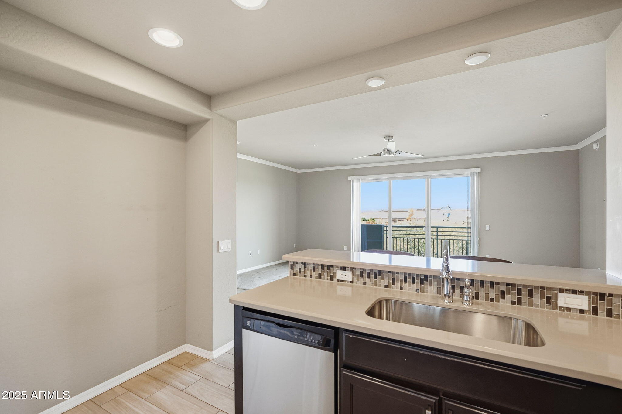 17850 North 68th Street, Unit 2181 Phoenix, AZ 85054 - Photo 26 of 60 <><><><><><><><><><>