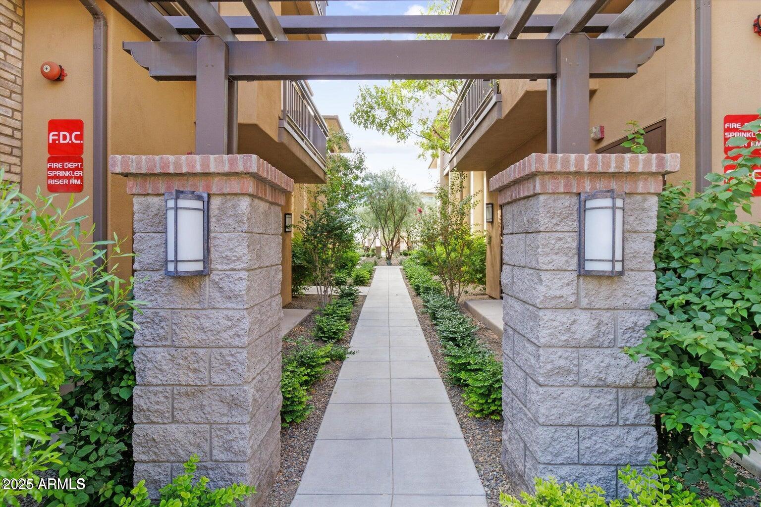 17850 North 68th Street, Unit 2181 Phoenix, AZ 85054 - Photo 50 of 60 <><><><><><><><><><>