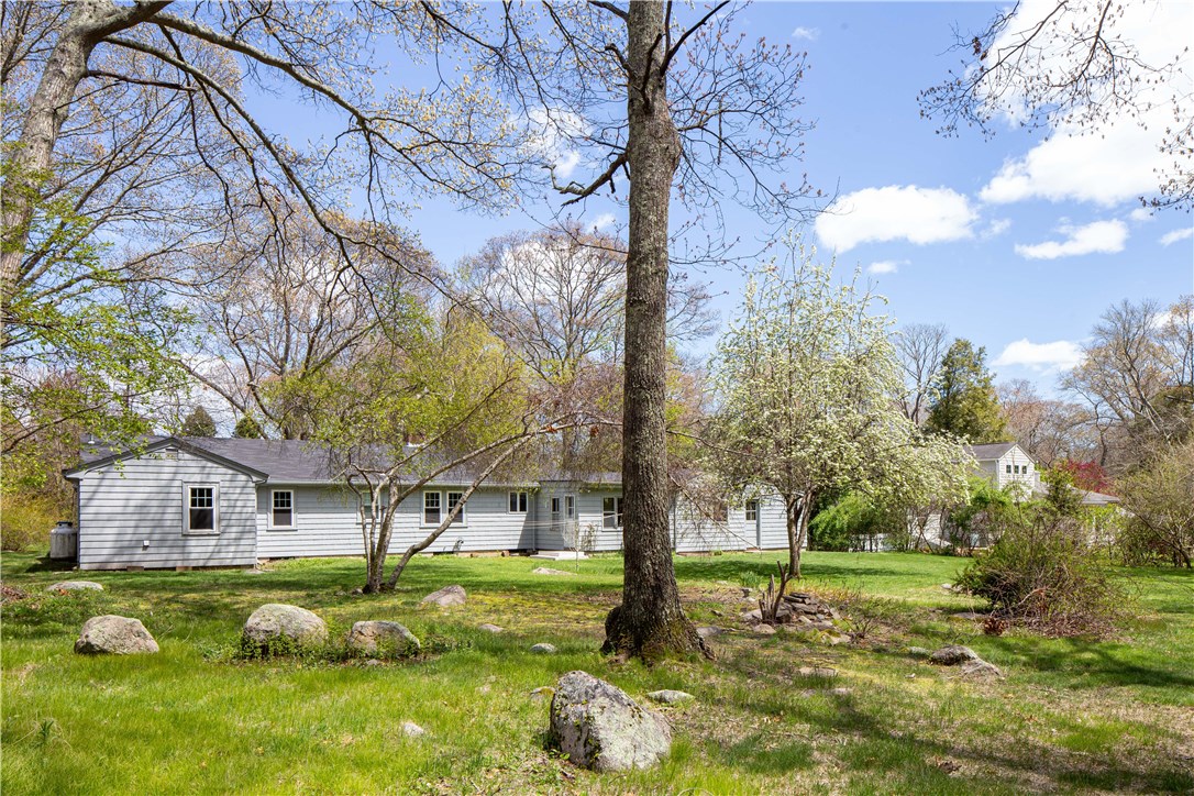 140 S Road South Kingstown, RI 02879 - Photo 32 of 34 Gallery Image 32