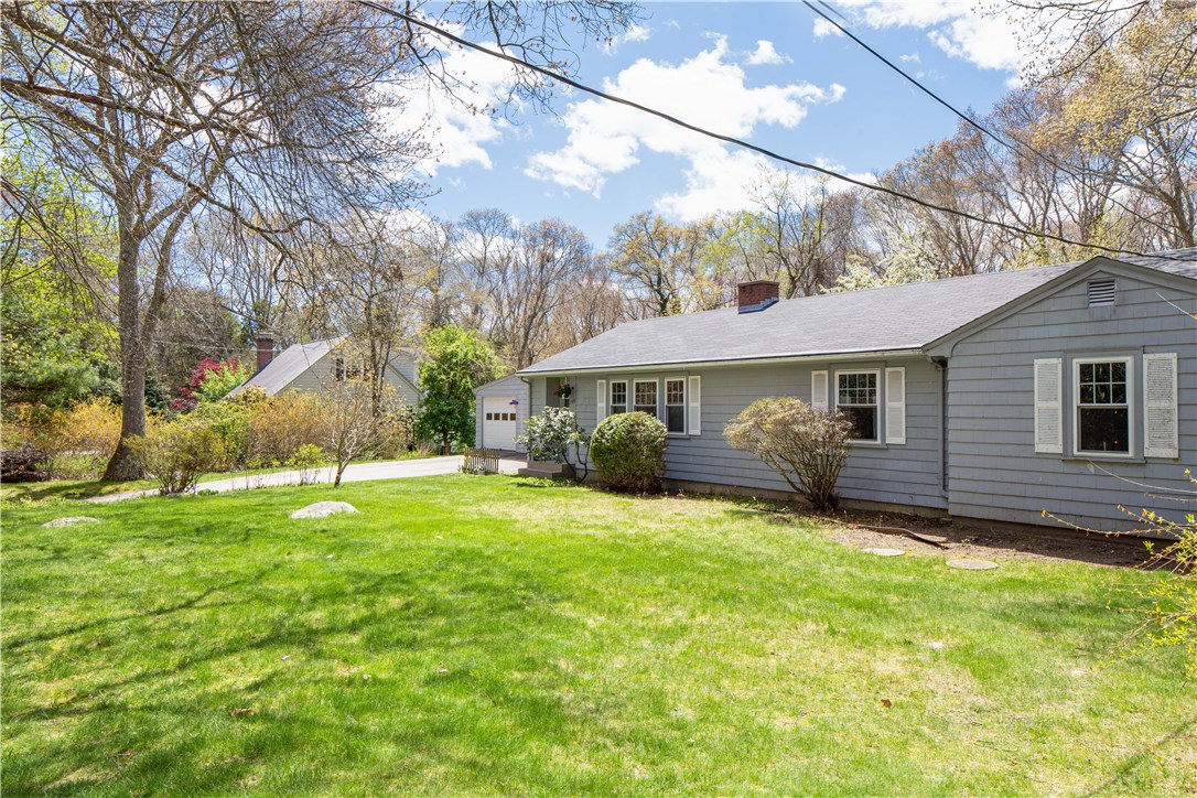 140 S Road South Kingstown, RI 02879 - Photo 5 of 34 Gallery Image 5