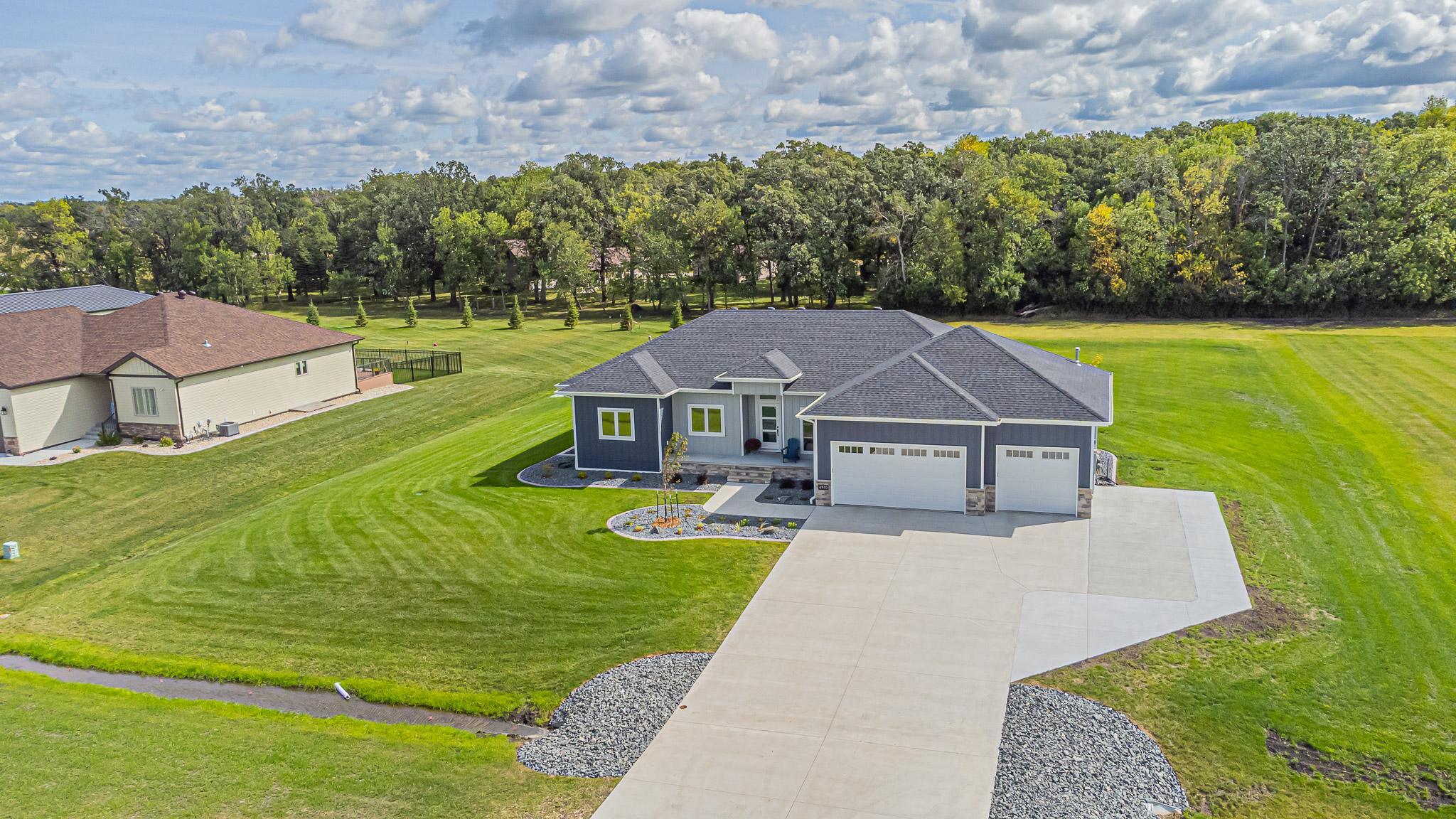 6910 2nd Street Northwest Moorhead, MN 56560 - Photo 8 of 73
