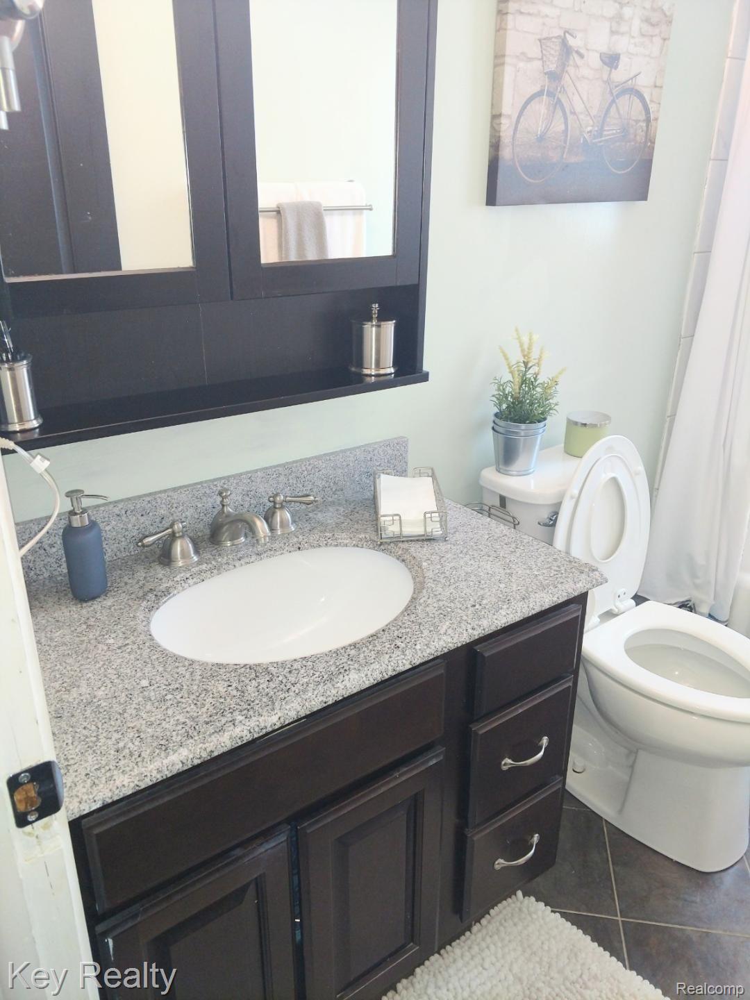 8485 Armstrong Road Newport, MI 48166 - Photo 18 of 25 thumbnail17.jpeg