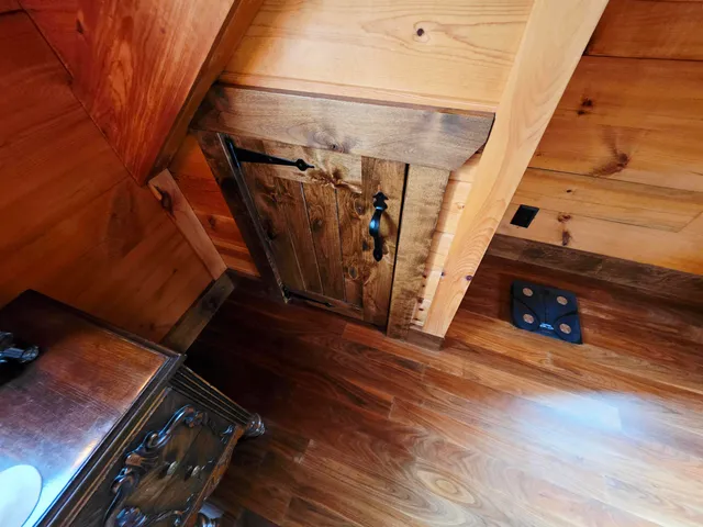 $625,000 | 145 South Witham, Ontario, WI 54651