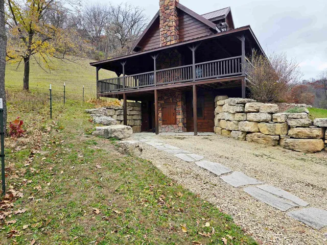 $625,000 | 145 South Witham, Ontario, WI 54651