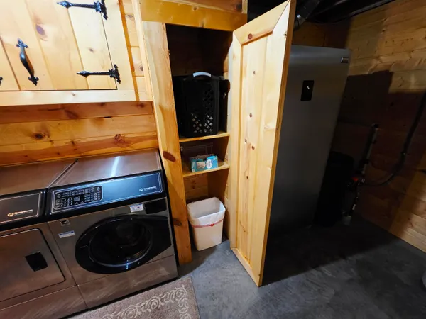 $599,500 | 145 South Witham, Ontario, WI 54651