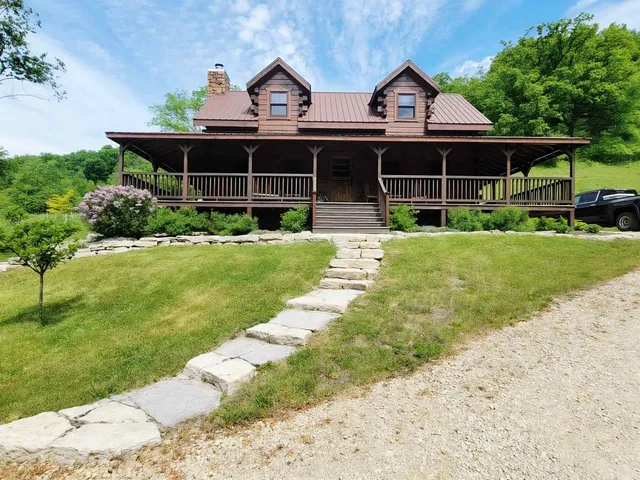 $625,000 | 145 South Witham, Ontario, WI 54651