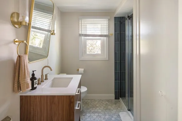 $749,990 | 6 Nantucket Avenue, Swampscott, MA 01907