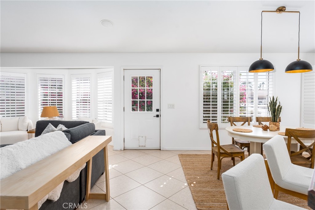 48330 Mamie Way Indio, CA 92201 - Photo 23 of 46 a living room with furniture and window