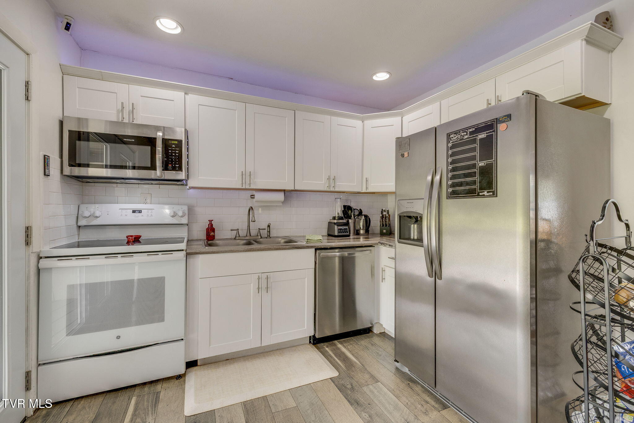 660 Way Cross Road Church Hill, TN 37642 - Photo 11 of 30 011