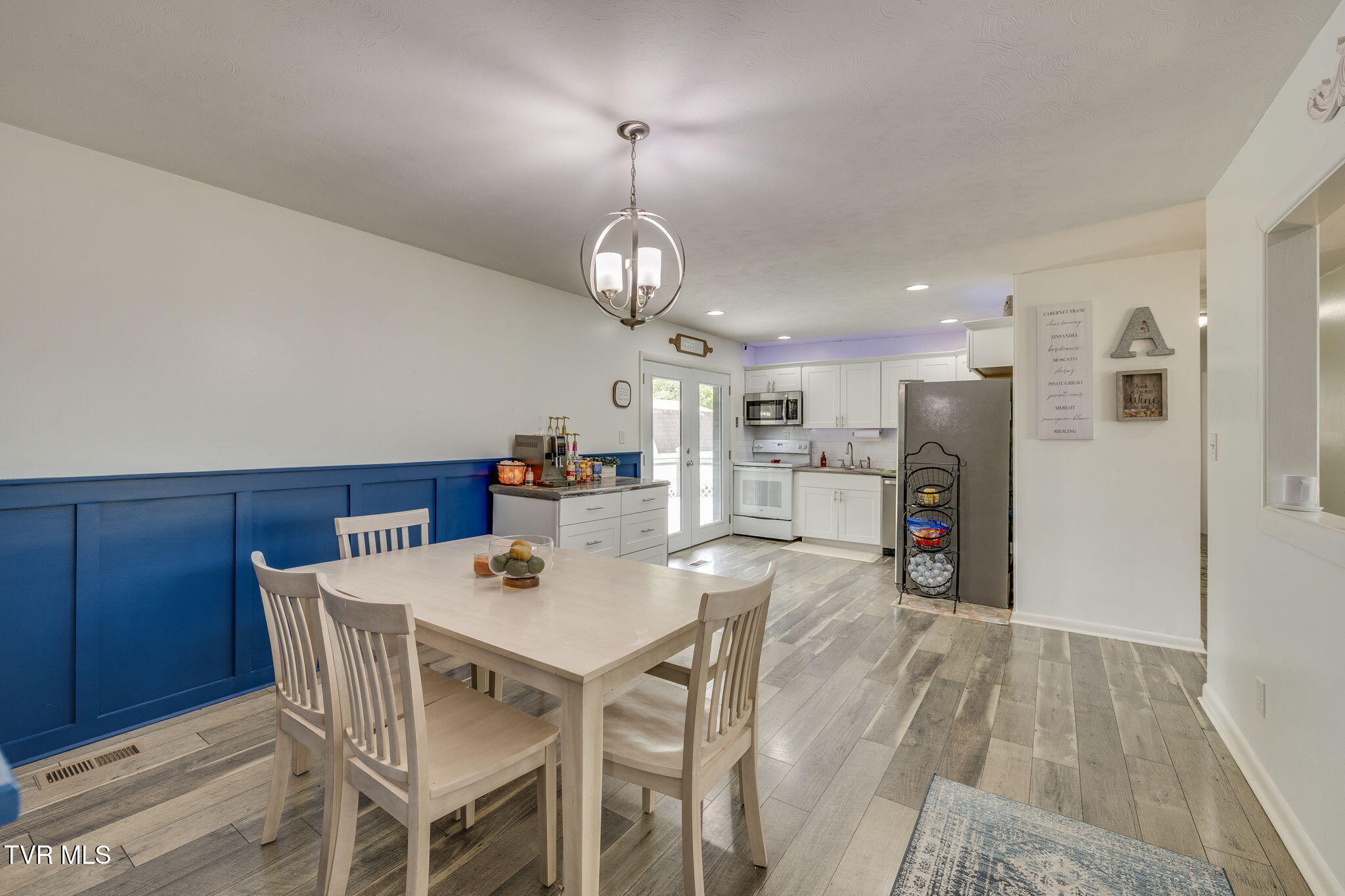 660 Way Cross Road Church Hill, TN 37642 - Photo 9 of 30 009