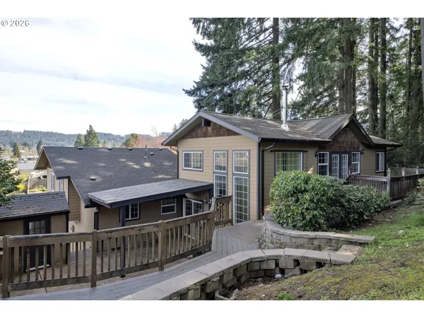 $610,000 | 947 South R Street, Cottage Grove, OR 97424