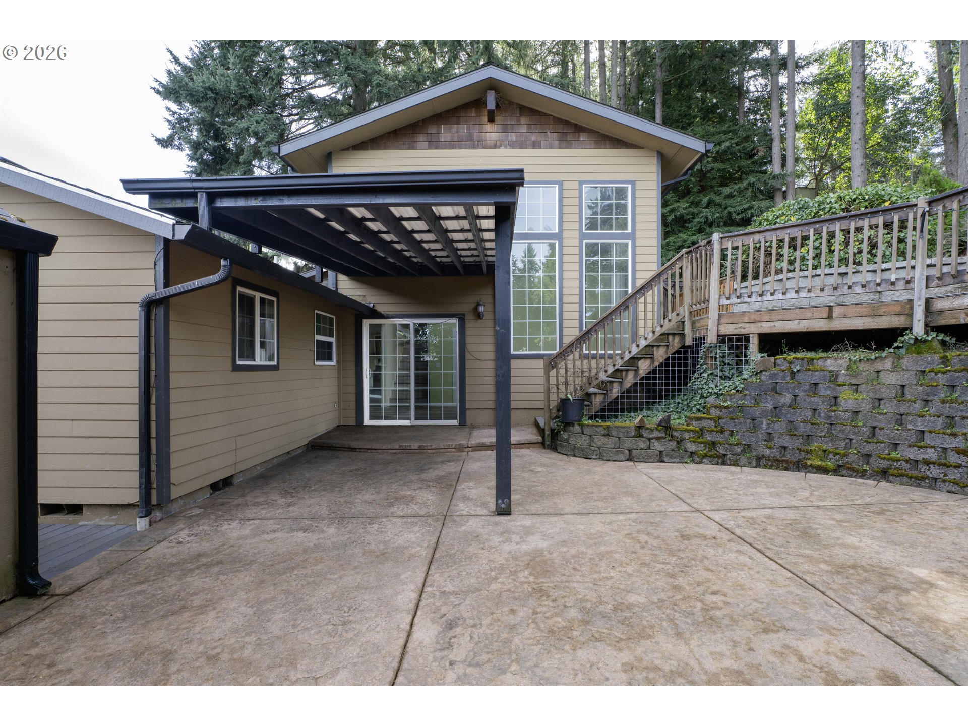 947 South R Street Cottage Grove, OR 97424 - Photo 42 of 48 a view of a house with a roof deck