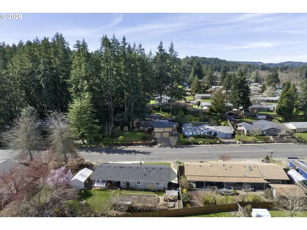 $610,000 | 947 South R Street, Cottage Grove, OR 97424