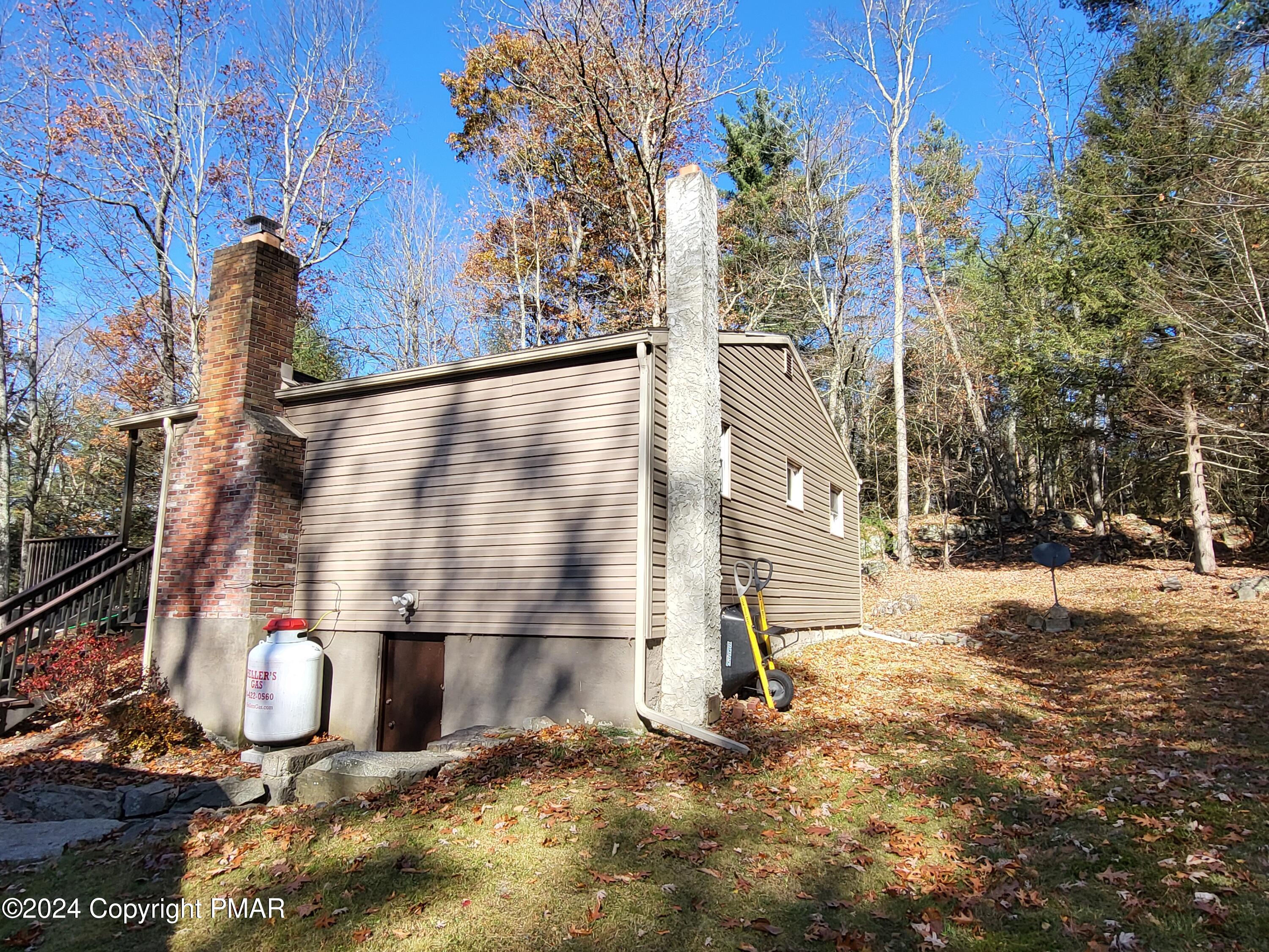 191 Sportsmen Drive Cresco, PA 18326 - Photo 28 of 29