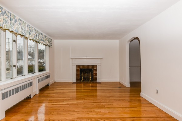 58 Hooper Road Dedham, MA 02026 - Photo 2 of 11 Gallery Image 2