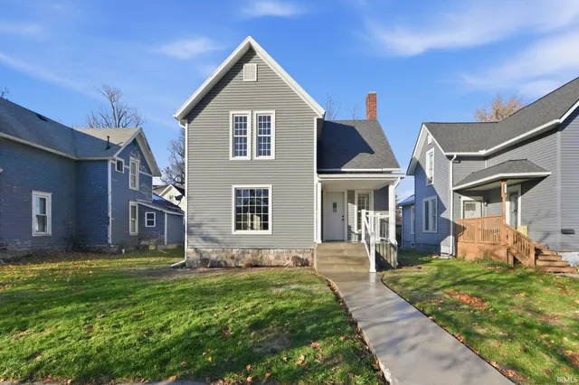 $215,000 | 707 Richmond Street, Kendallville, IN 46755