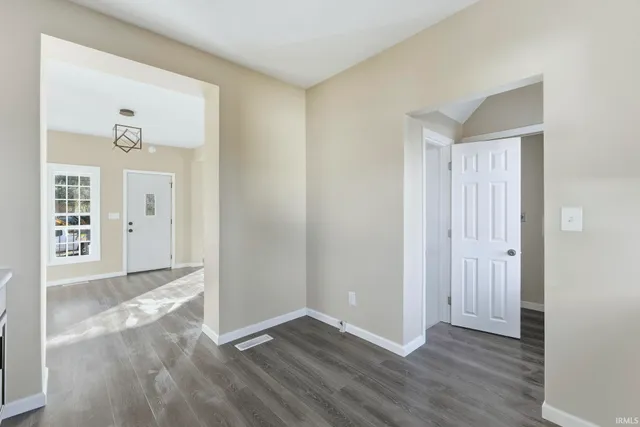 $210,000 | 707 Richmond Street, Kendallville, IN 46755