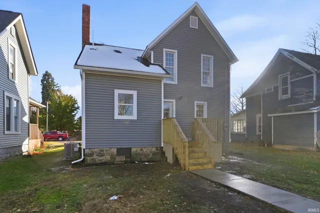 $210,000 | 707 Richmond Street, Kendallville, IN 46755