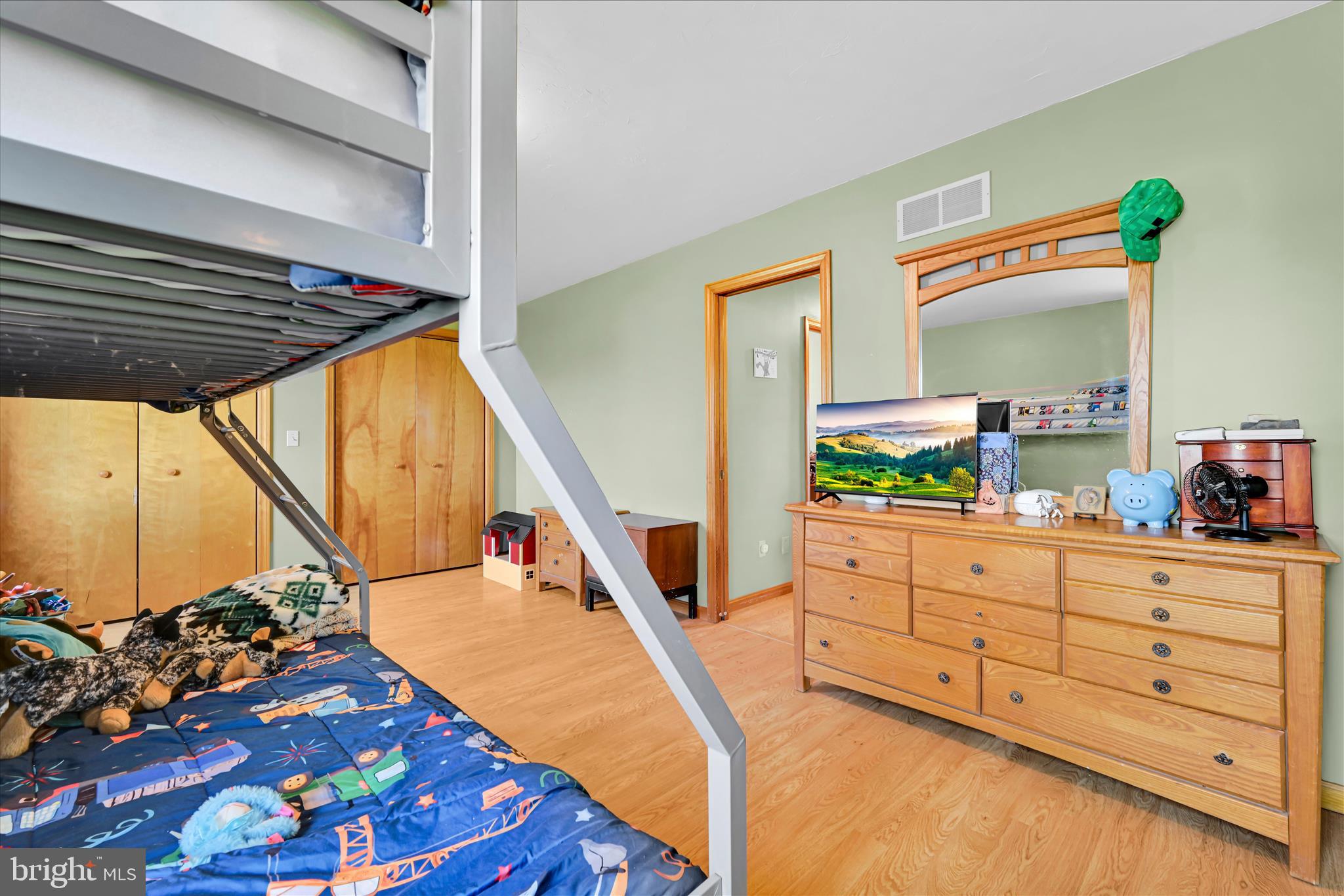 145 Franklintown Road Dillsburg, PA 17019 - Photo 34 of 63 Kids Room