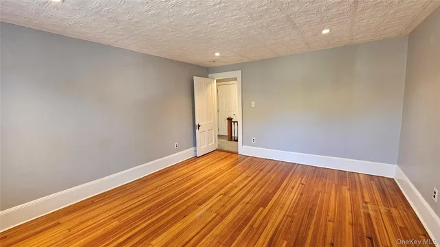 $1,800 | 130 Hortonville Main Street, Unit FRONT, Callicoon, NY 12723