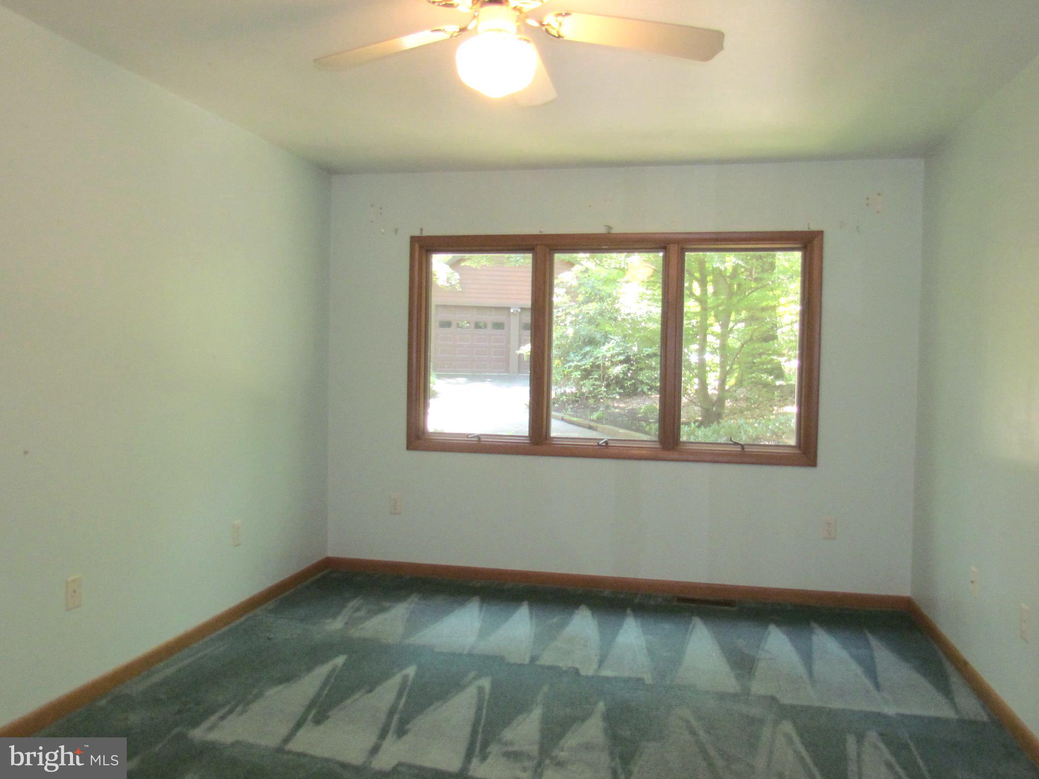 323 Mt Penn Road Reading, PA 19607 - Photo 28 of 75 In Law suite - Bedroom