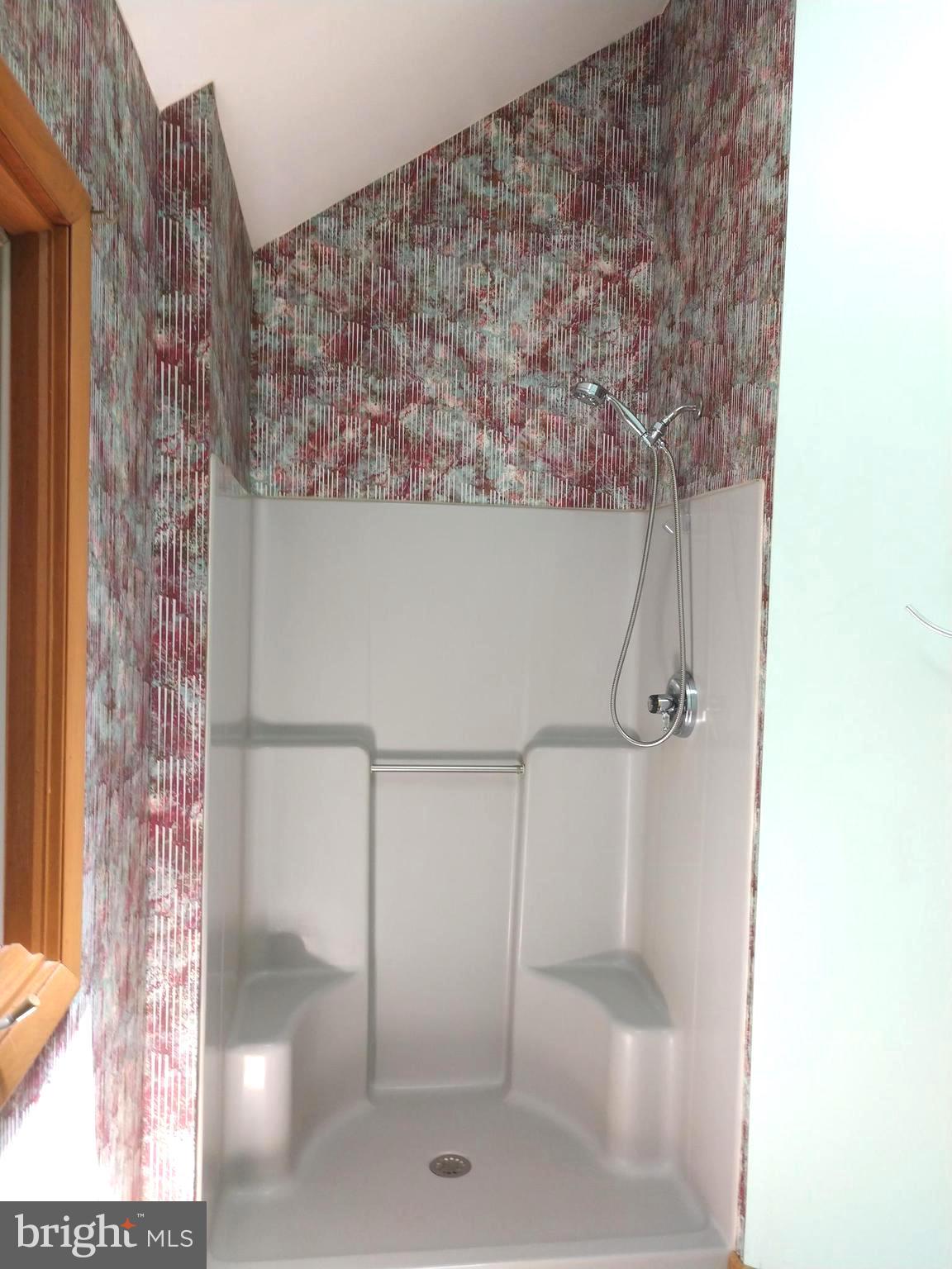 323 Mt Penn Road Reading, PA 19607 - Photo 29 of 75 In Law suite - Bath with Vaulted Ceiling
