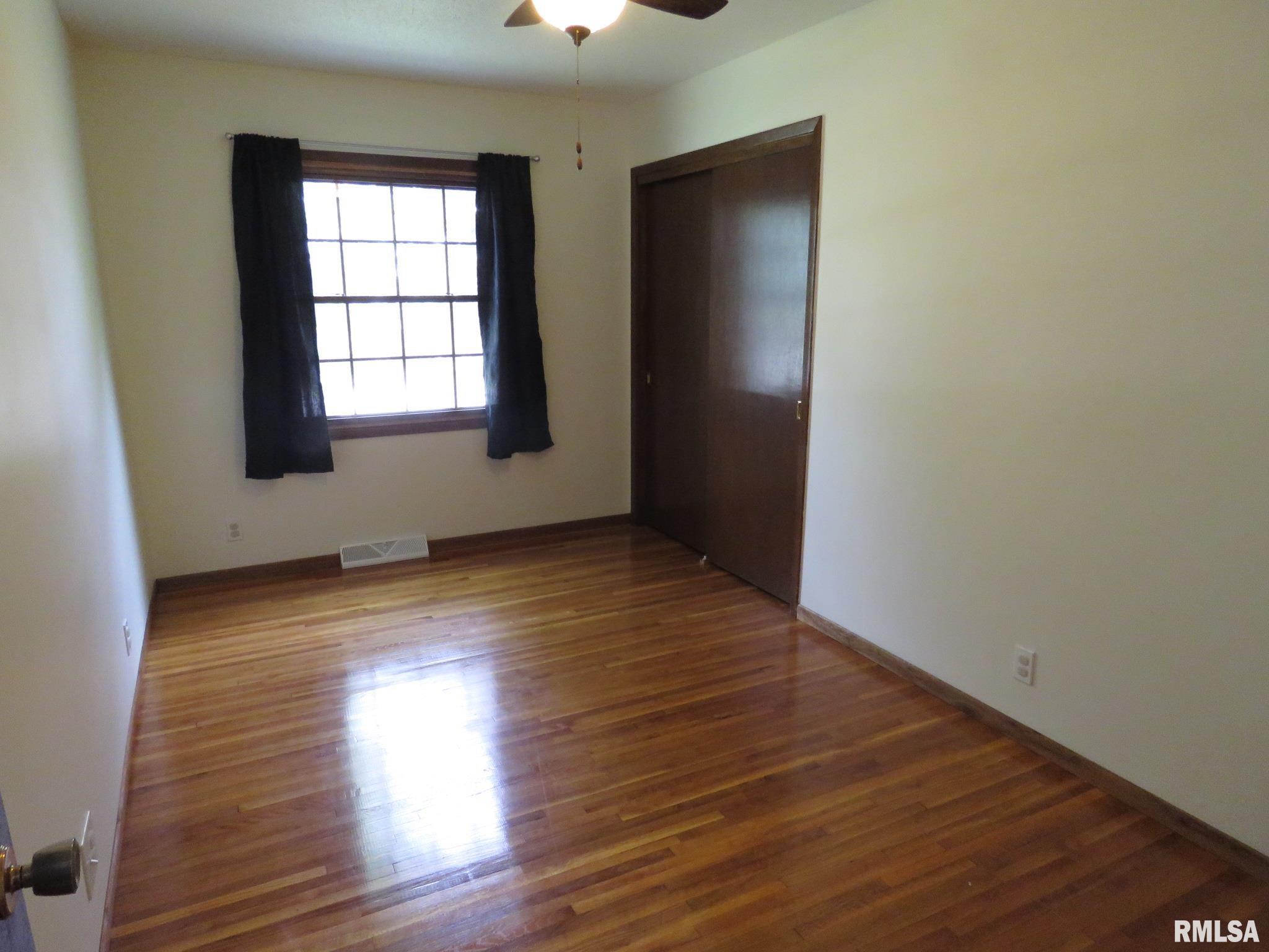 11500 Meredosia Road Albany, IL 61230 - Photo 32 of 35
