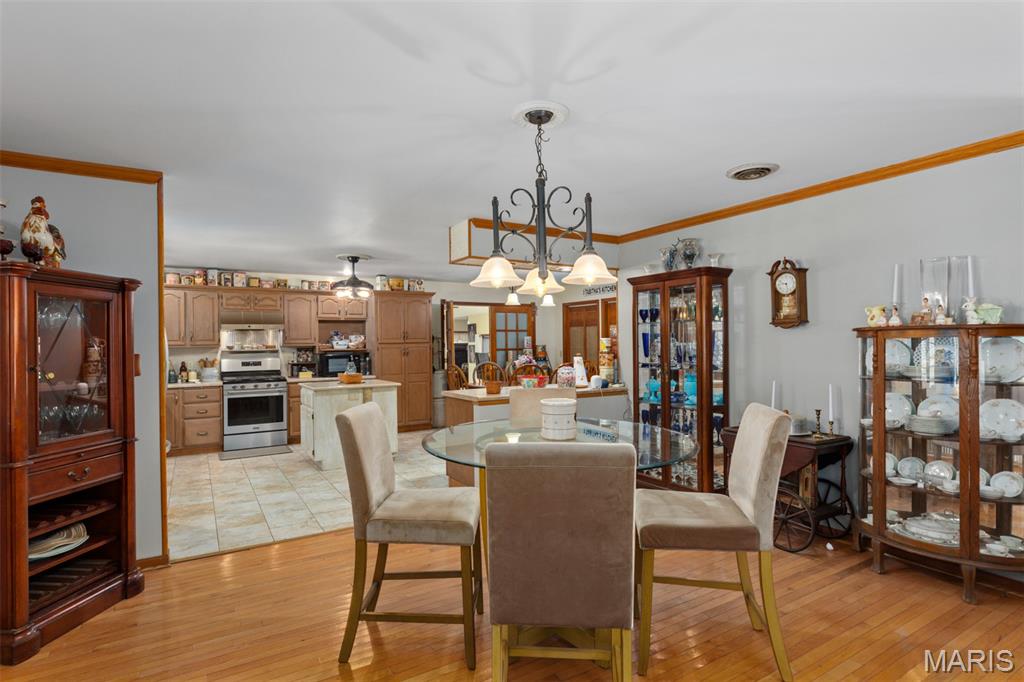 879 Old Quarry Trail Litchfield, IL 62056 - Photo 13 of 45