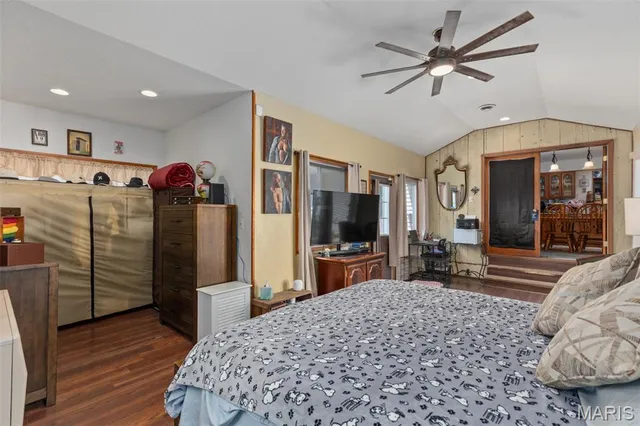 $295,000 | 879 Old Quarry Trail, Litchfield, IL 62056