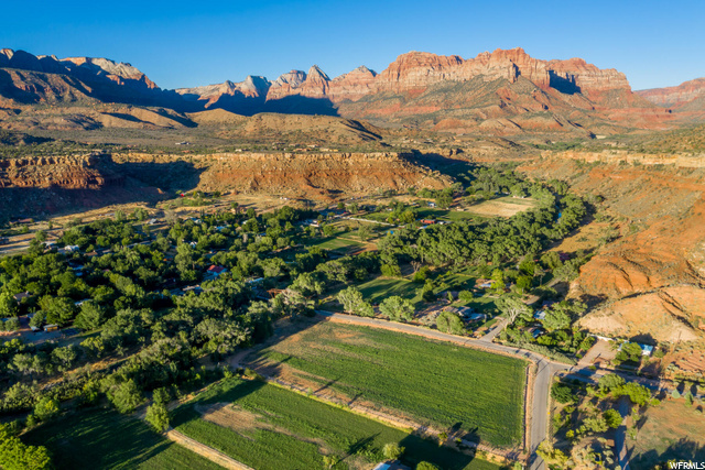 250 South Bridge Road Rockville, UT 84763 - Photo 4 of 35