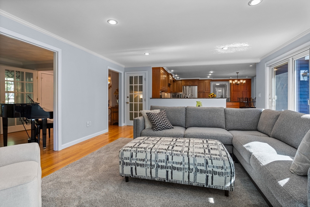32 Vose Hill Road Westford, MA 01886 - Photo 16 of 42 Gallery Image 16