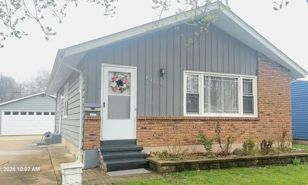 $319,900 | 1105 Assell Avenue, Aurora, IL 60505