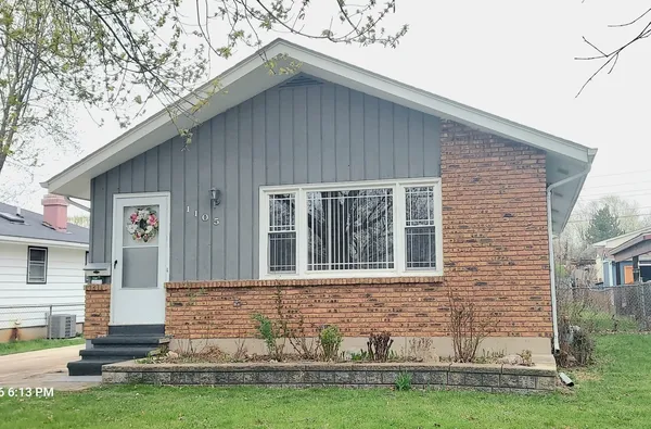 $319,900 | 1105 Assell Avenue, Aurora, IL 60505