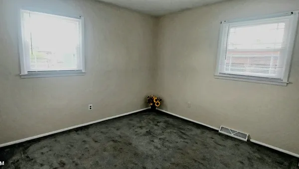 $319,900 | 1105 Assell Avenue, Aurora, IL 60505