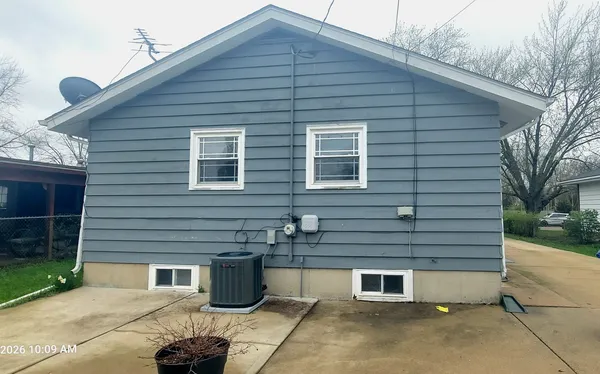 $319,900 | 1105 Assell Avenue, Aurora, IL 60505