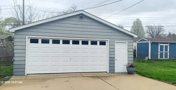 $319,900 | 1105 Assell Avenue, Aurora, IL 60505